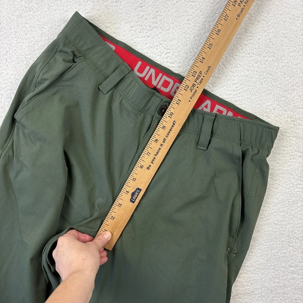 UNDER ARMOUR Mens Performance Golf Pants 34/32 Olive Green Loose Fit Lightweight